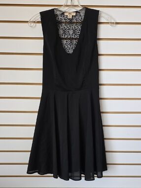 ISSI Lace-Back Tie Back Dress
